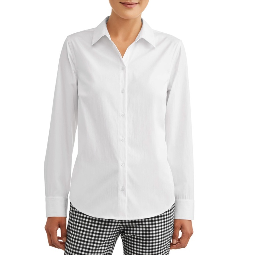 Time and Tru Women’s Classic Career Shirt